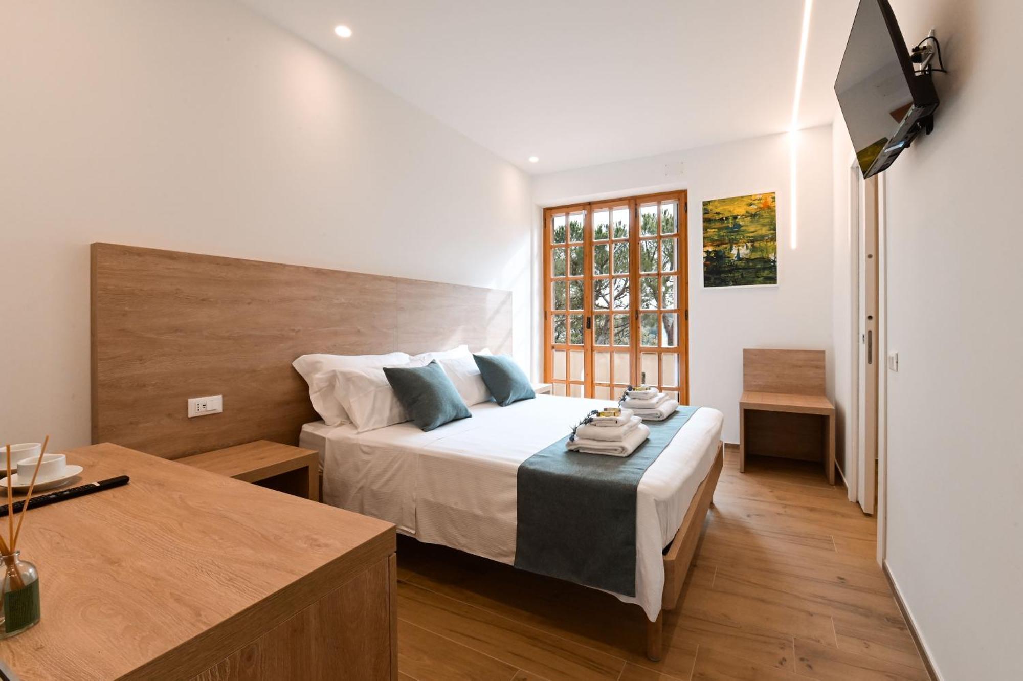 Villa Lucilla - B&B Rooms And Pool โปเตนซา ปิเชนา ภายนอก รูปภาพ